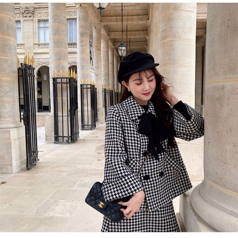 SÉT ÁO KHOÁC DẠ MIX CHÂN VÁY KẺ