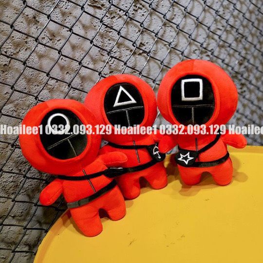 Gấu Bông Trò Chơi Con Mực Squid Game Kích thước 50cm 60cm 80cm