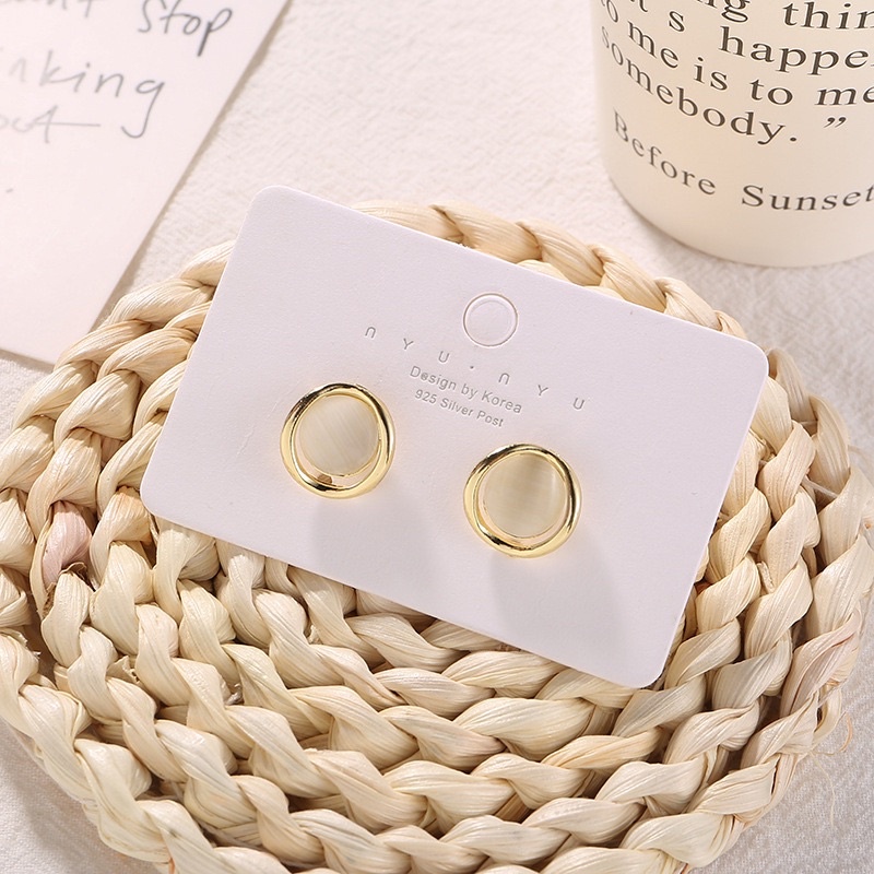 Khuyên tai nữ cá tính dạng tròn phong cách Retro Hàn Quốc cho nữ