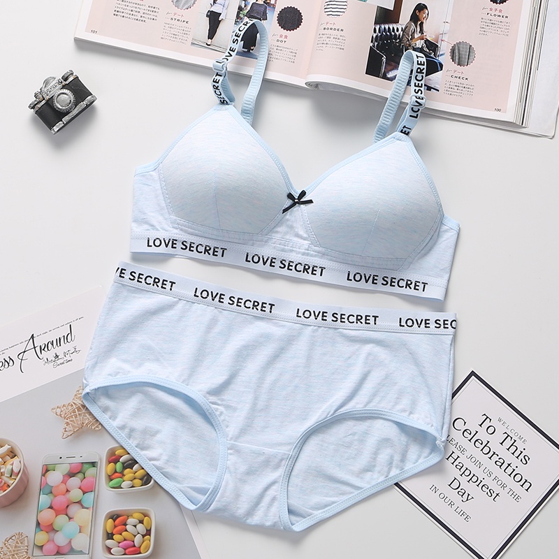 Bộ đồ lót nữ Love dễ thương, áo lót không gọng đệm mỏng, quần cotton thoáng mát co dãn, đồ lót cho bạn gái | BigBuy360 - bigbuy360.vn