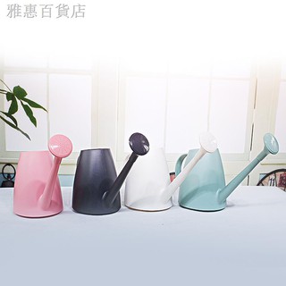 Bình Tưới Cây Miệng Dài Tiện Dụng