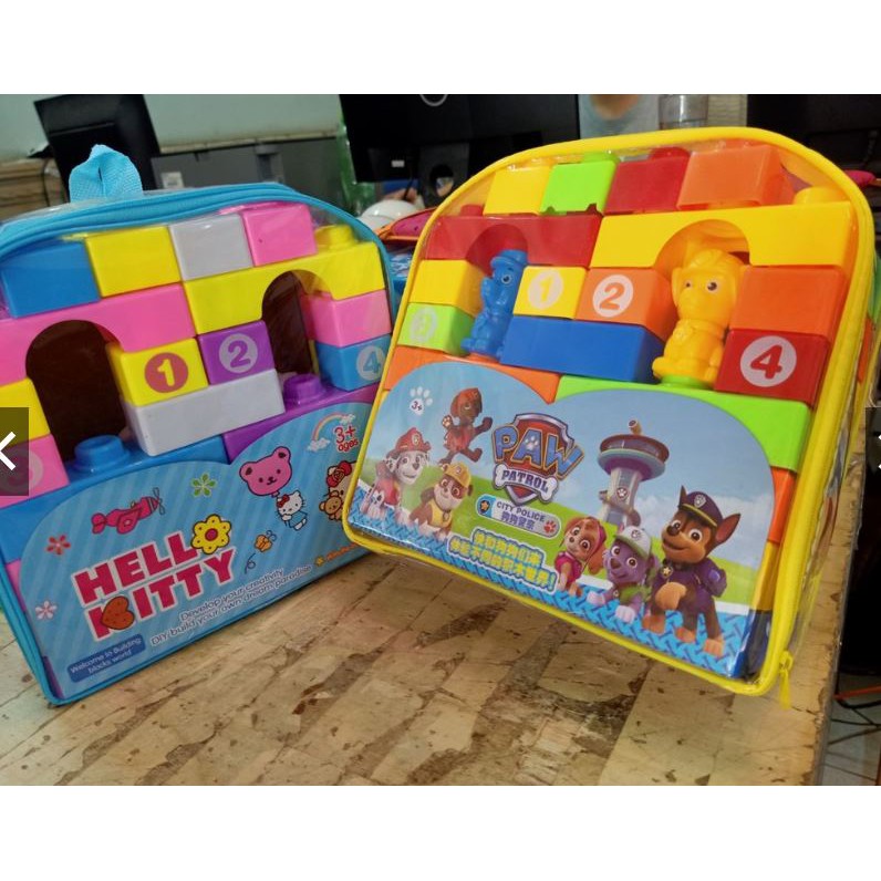 BỘ ĐỒ CHƠI XẾP HÌNH HELLO KITTY (SP246)