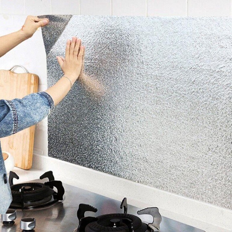 Giấy bạc dán bếp chóng cháy chống dầu mỡ miếng decal dán tường nhà bếp chống thấm bền đẹp  (KHỔ 2m x 60cm)