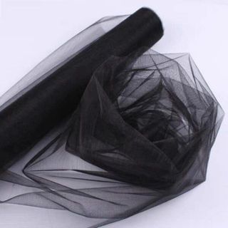 1 cuộn vải voan dài 20m.