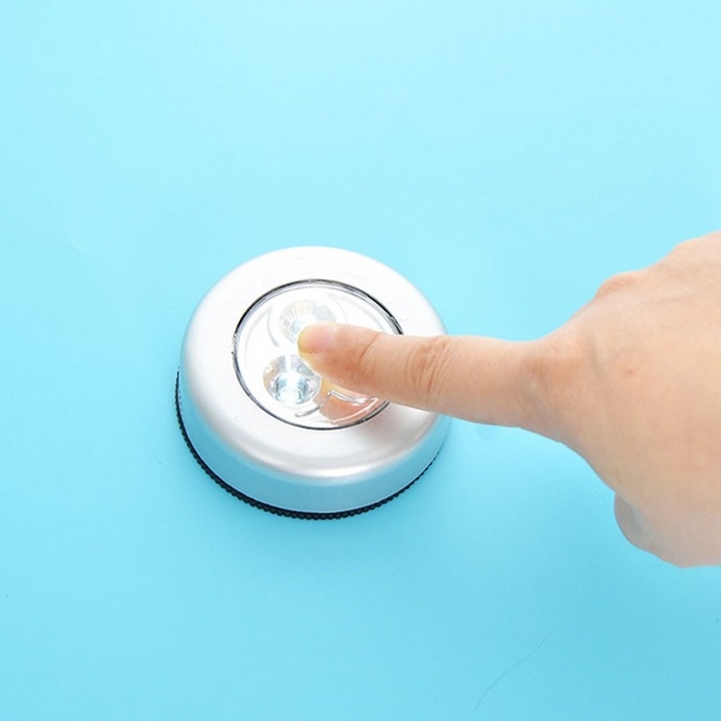 Đèn LED Không Dây Chạy Bằng Pin Gắn Tường Tiện Dụng