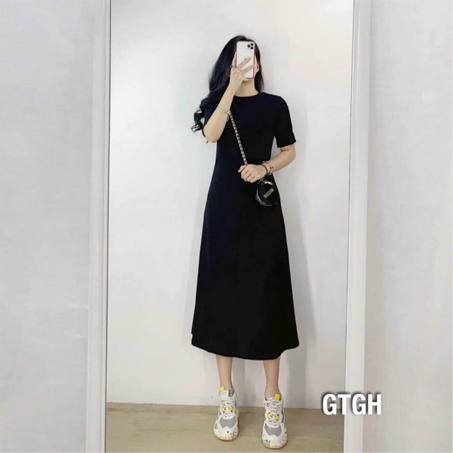 BÁN SỈ VÁY XOÈ CỔ 3P