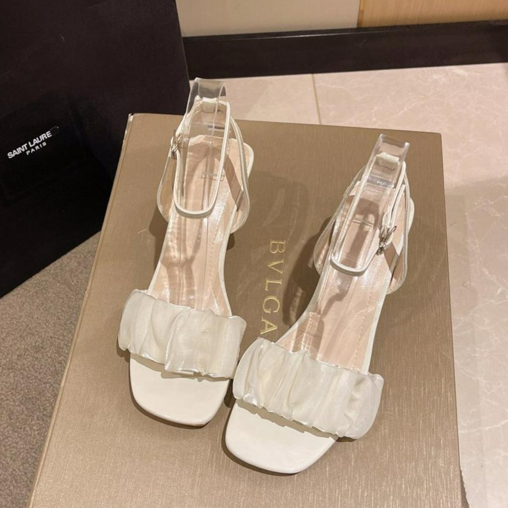 GIÀY SANDAL NỮ S96, CÓ 2 MÀU ĐEN, TRẮNG, CAO 5P, PHÙ HỢP ĐI CHƠI ĐI TIỆC.