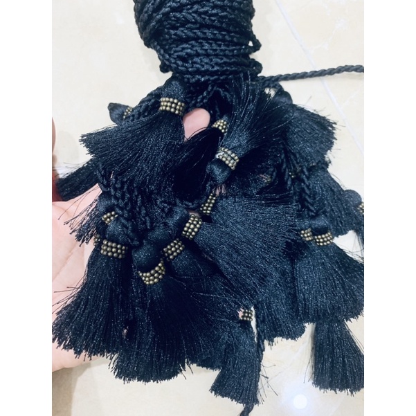 Dây tua rua trang trí