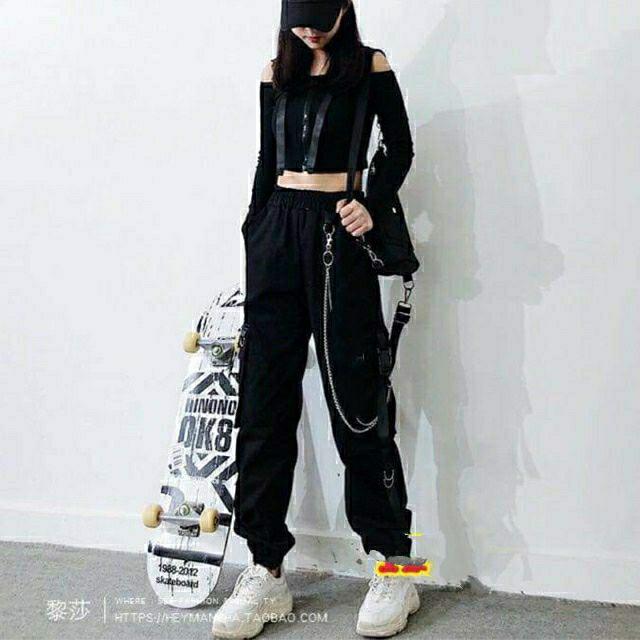 mua 1 tặng 1 Quần kaki jogger kèm dây xích chạy dây khoen unisex | BigBuy360 - bigbuy360.vn