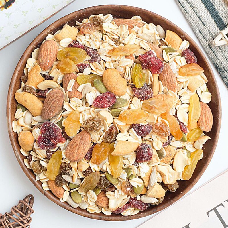 Granola yến mạch mix hạt nướng mật ong