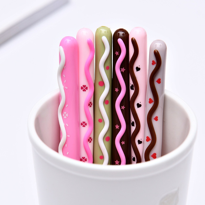 Bút Bi Mực Đen Ngòi 0.38mm Thiết Kế Hình Bánh Quy Xinh Xắn