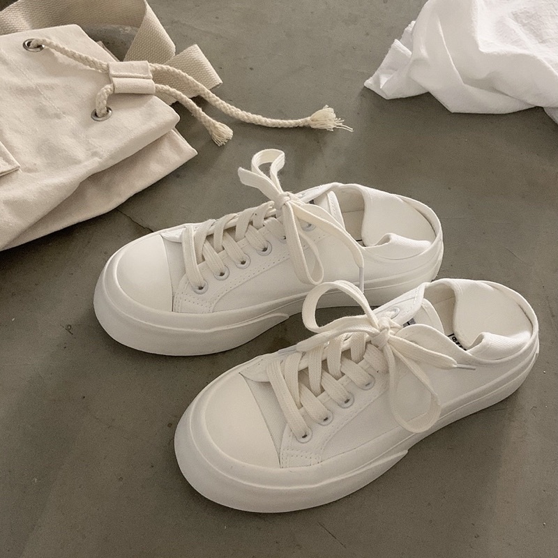 Giày bánh mì đạp gót đế cao 3P, giày sneaker màu trắng chất liệu canvas đeo được 2 kiểu