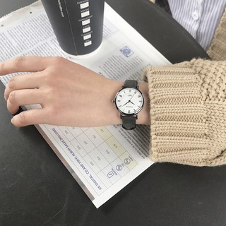 Đồng hồ nữ Uzzang mặt tròn dáng vintange Mã 089