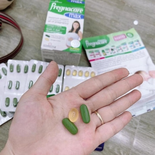 Vitamin Tổng Hợp Pregnacare Max Bầu - Pregnacare Breast Feeding Bú Sau Sinh Anh Quốc