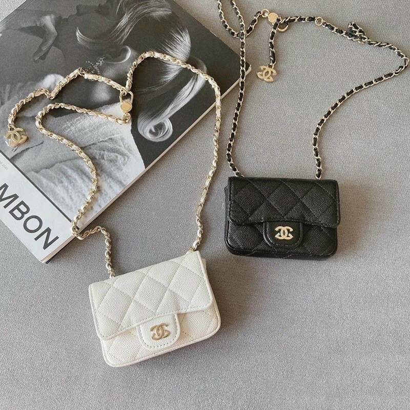 Túi c...h...a...n...e...l ..