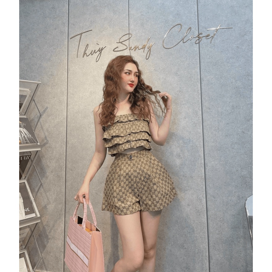 Sét Bộ Đi Chơi 2 Món Áo Tầng Bèo 2 Dây Bản To Kết Hợp Quần Đùi Ống Rộng Chất Kaki Phối Khóa Màu Đồng Hot Trend NEW UNISE