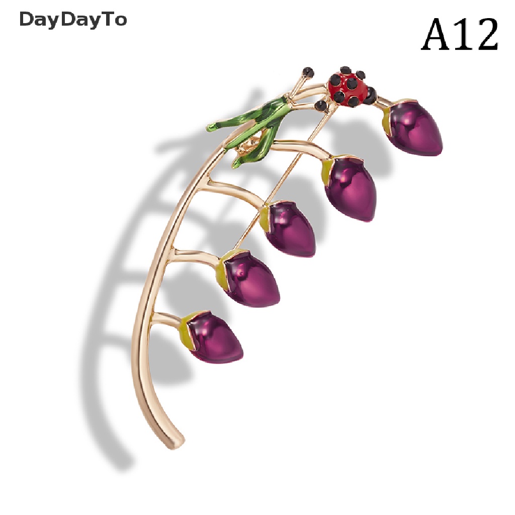 DayDayTo Rhinestone Rose Flower Brooches For Women Elegant Flower Bouquet Lapel Pins .