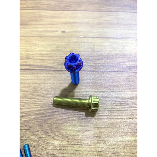 Ốc 10li40 gắn chân phuộc xe sirius jupiter taurus gắp xe tay ga