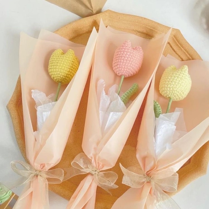 Hoa tulip, hướng dương len tặng bạn, trang trí