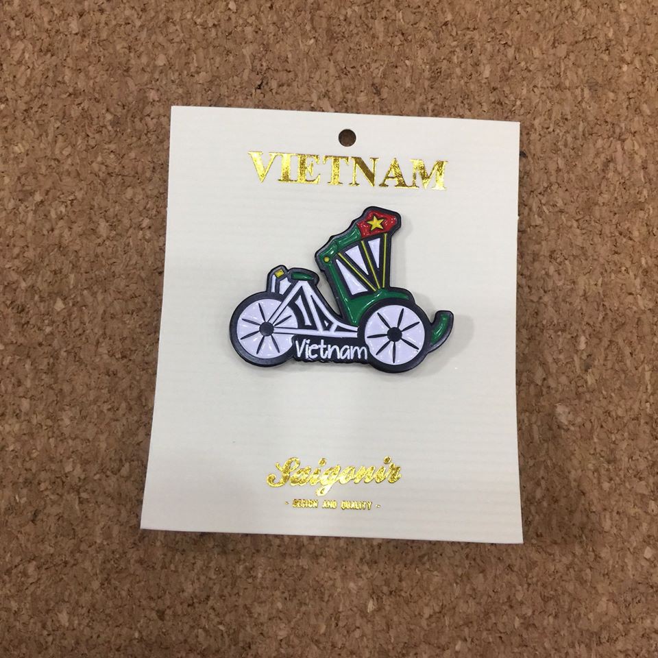 Quà tặng lưu niệm Việt Nam - Enamel Pin - Huy Hiệu Xích lô