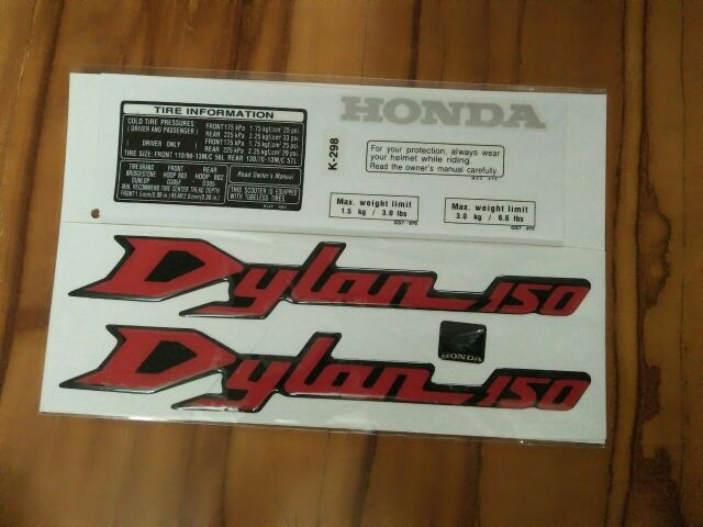 Bộ tem honda Dylan150 nổi màu đỏ