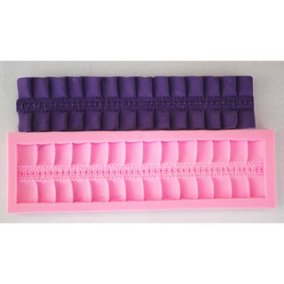 Khuôn Silicone làm bánh hình ren Fm441