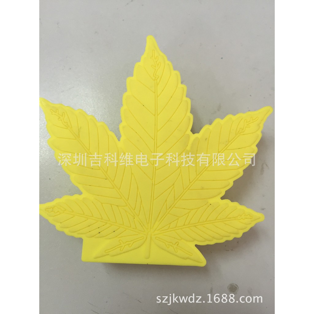 SẠC DỰ  PHÒNG LÁ CÂY  mã T395 |shopee. VnShopdenledz