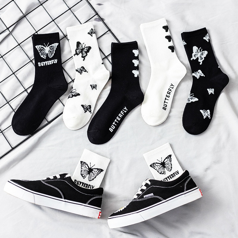 2021 Trend Butterfly Socks White Women Streetwear Harajuku Women Crew Cotton Socks Size 36-42 Japanese Hip-hop Skateboard Socks