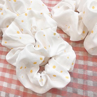 Scrunchie bơ baa