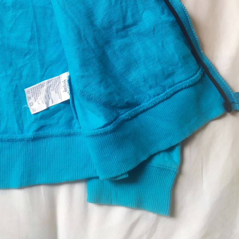 Áo khoác nỉ xanh dương hiệu Jeanswest siêu xịn