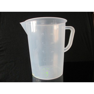 Cốc nhựa có quai - Ca nhựa có nắp 3000ml