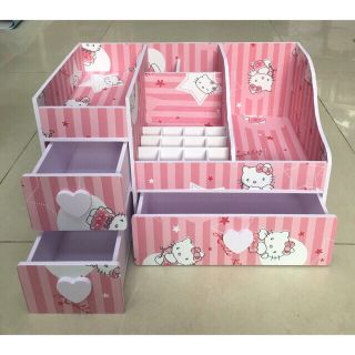 Tủ đựng mỹ phẩm kitty 3 học cutee