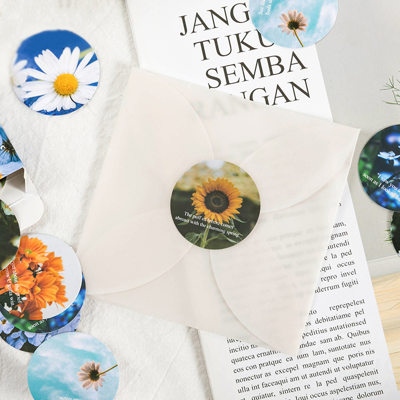 Hộp 46 Miếng Dán Trang Trí Dễ Thương