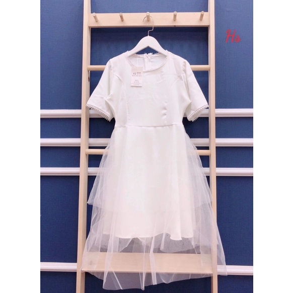 Váy von 2 lớp cổ ren HS6