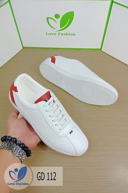 (Ảnh Thật) Giày Lười Nam Trắng Chấm Bi Viền Đỏ | BigBuy360 - bigbuy360.vn