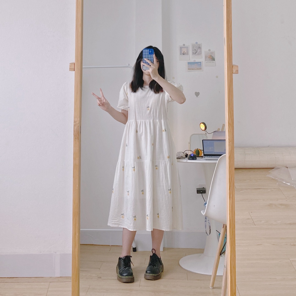 Váy hoa nhí tay phồng, đầm hoa trắng dài vintage có dây buộc eo  - V61