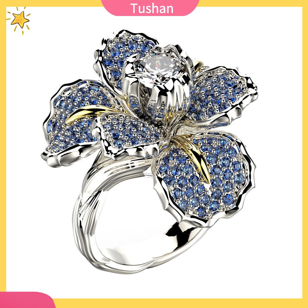 Nhẫn Đính Đá Hình Hoa Sang Trọng