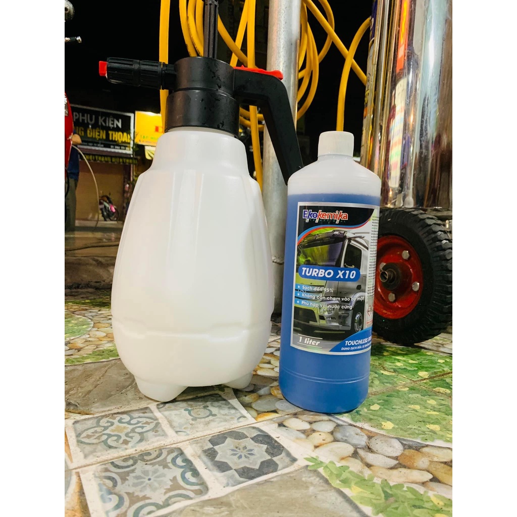￼Dung Dịch Rửa Xe Không Chạm - Nước Rửa Xe Ô Tô, Xe Máy Turbo x 10 Chuyên Dụng Cho Xe Tải - Công Ten Nơ 1L