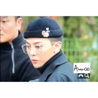 MŨ KHÔNG LƯỠI GD BIGBANG PEACEMINUSONE MẪU MỚI NHẤT KÈM STICKER
