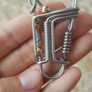 Móc khoá uốn thủ công
