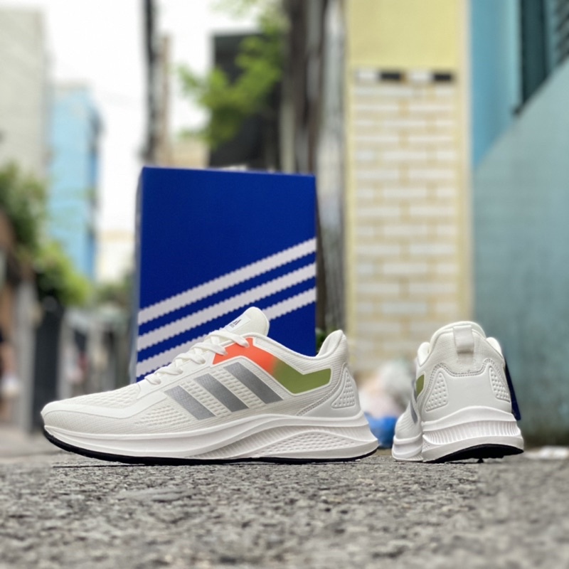 Giầy chạy bộ nam trắng phối cam xanh siêu chất
