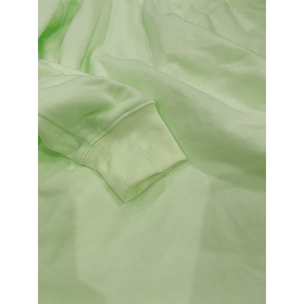 Áo sweater croptop xuất dư xịn