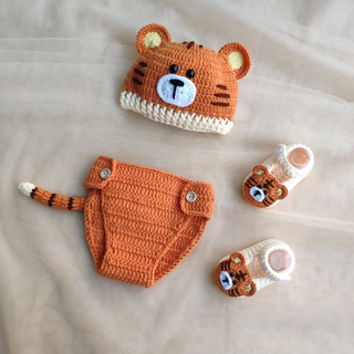 Set đồ len giữ ấm cho bé, chụp hình đầy tháng, thôi nôi mẫu con Hổ cưng xỉu - Dương liễu handmade