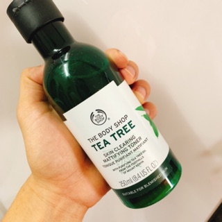 [AUTH] Nước Hoa Hồng Tràm Trà Cho Da Dầu Mụn The Body Shop Tea Tree Skin Clearing Toner 250ml