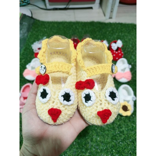 Giày len con gà có dán đế