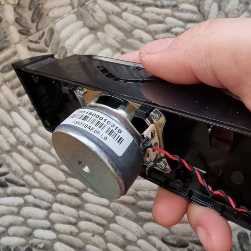 Loa toàn dải 4ohm 5w Tymphany  của Mỹ chất lượng âm thanh rất tốt loa liền hộp công suất lớn