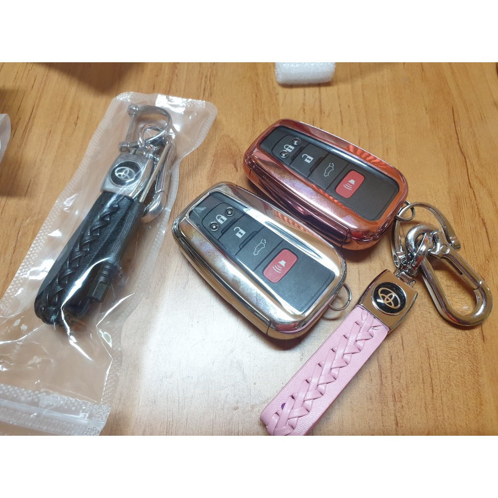 Ốp chìa khoá cho xe ô tô Toyota CROSS 2021 2020