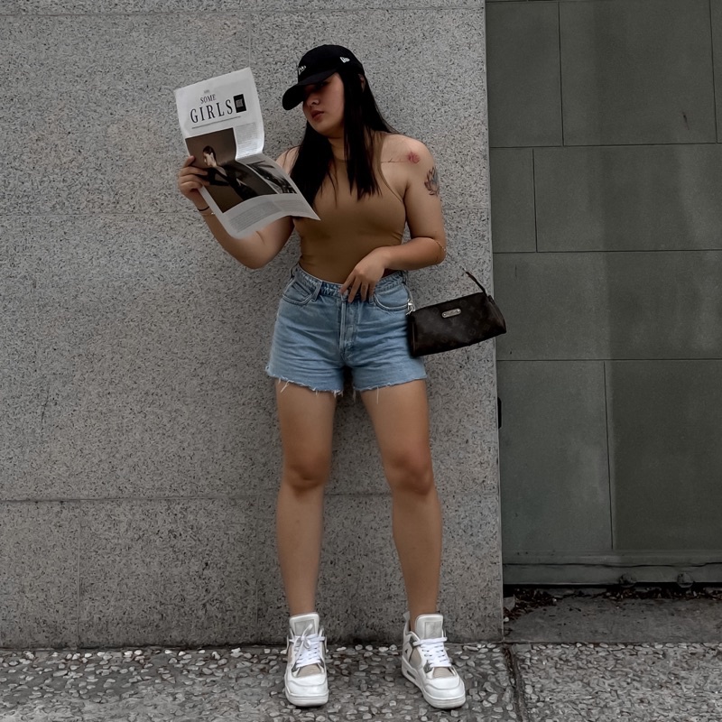 Áo liền quần ba lỗ màu tan siêu tây