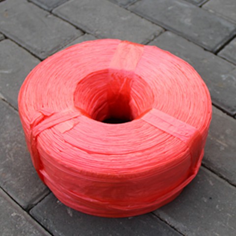Cuộn Dây Thừng Nhựa Nylon Màu Trắng / Đỏ Dùng Để Buộc Đồ Tiện Dụng