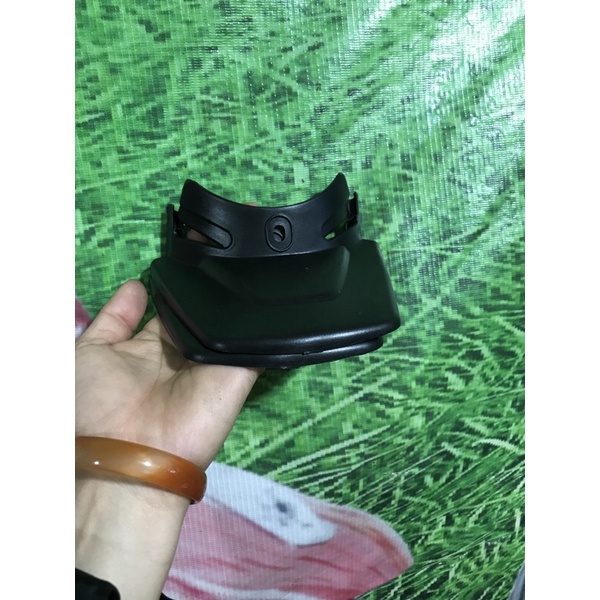 Vảy chắn bùn  sau xe điện 133s m133